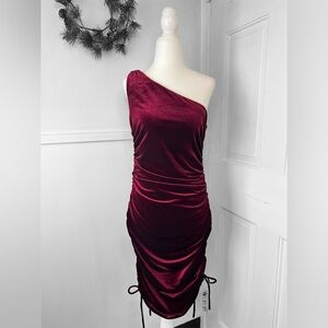 House of Harlow 1960 One Shoulder Velvet Ruched Bodycon Dress in Crimson NWT